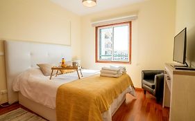Forum Madeira Ajuda Apartment